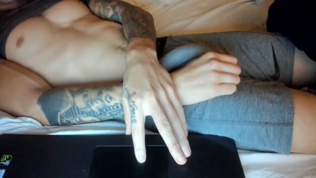 dirtyprettyboi  24-02-2022